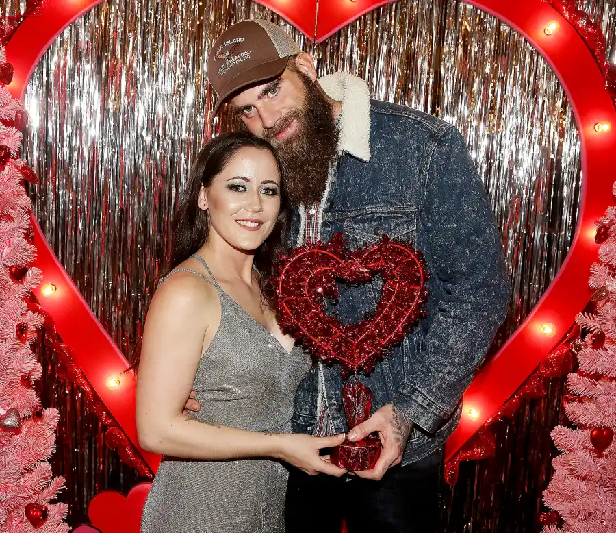 Jenelle-Evans-Considering-Divorce-David-Eason-Kills-Dog