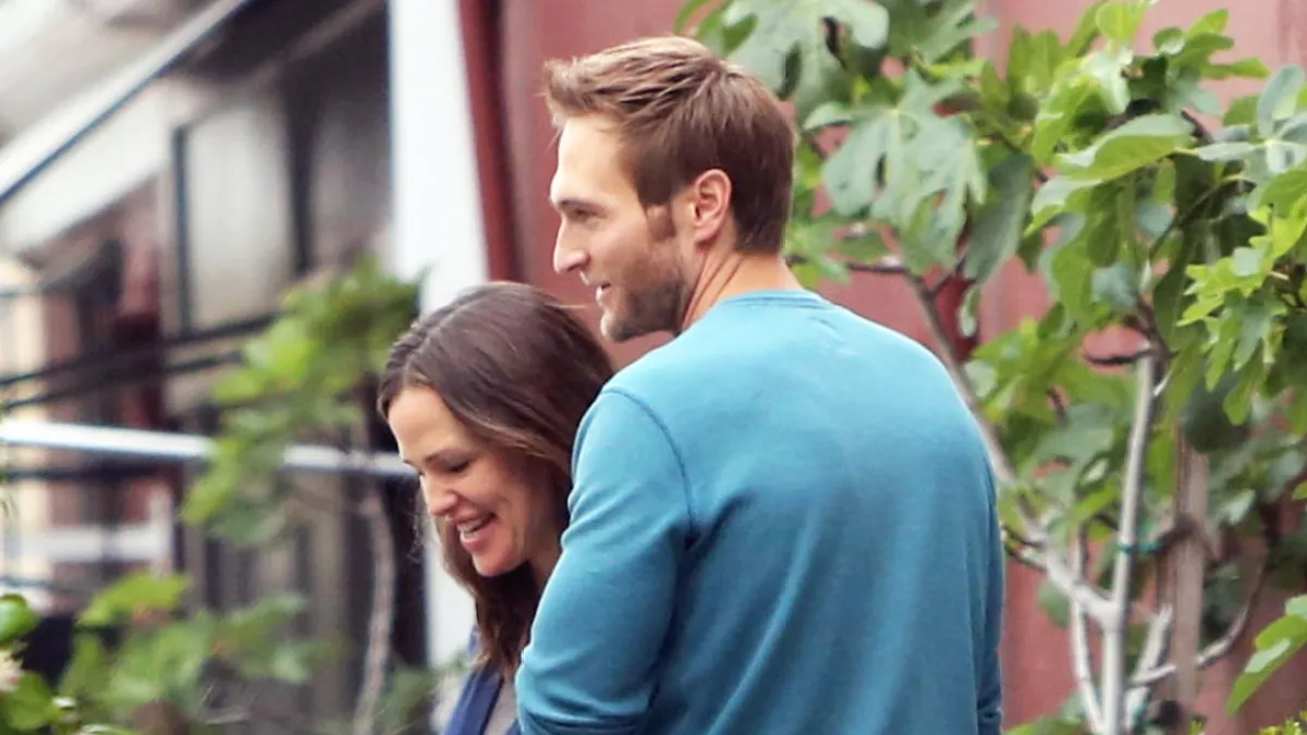 Jennifer Garner John Miller