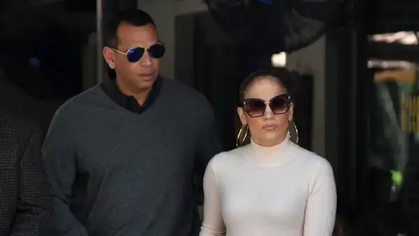 Jennifer Lopez Transitional Spring Dressing