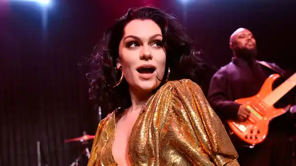 Jessie-J-Misspelled-Tattoo