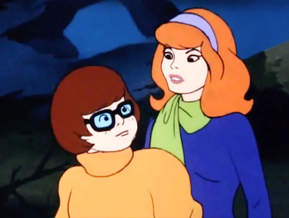 Kylie Jenner Kendall Jenner Met Gala 2019 Characters Daphne Velma