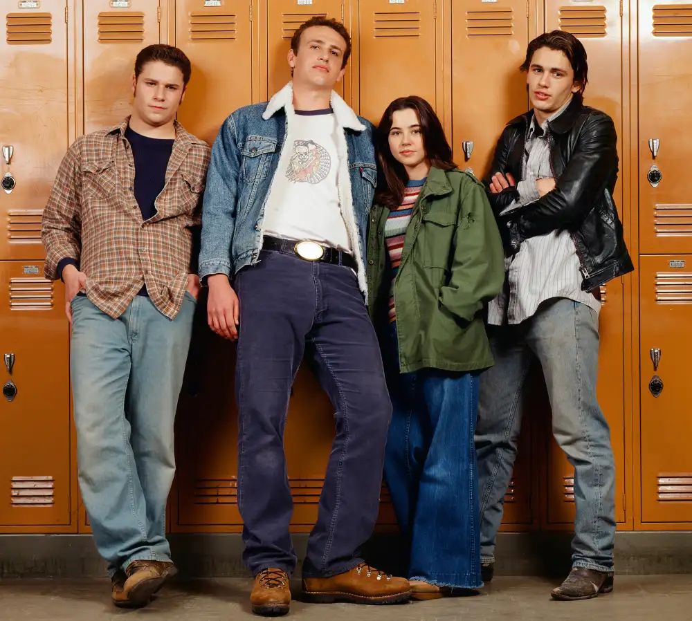 Linda Cardellini Talks 'Freaks and Geeks' Reboot