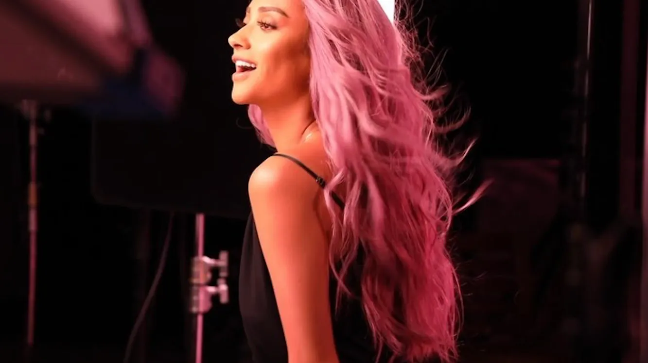 Shay-Mitchell's-collaboration-with-Color-Ultime