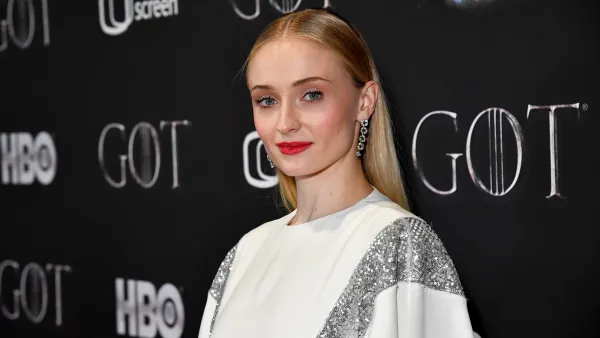 Sophie Turner Game of Thrones Spoiler