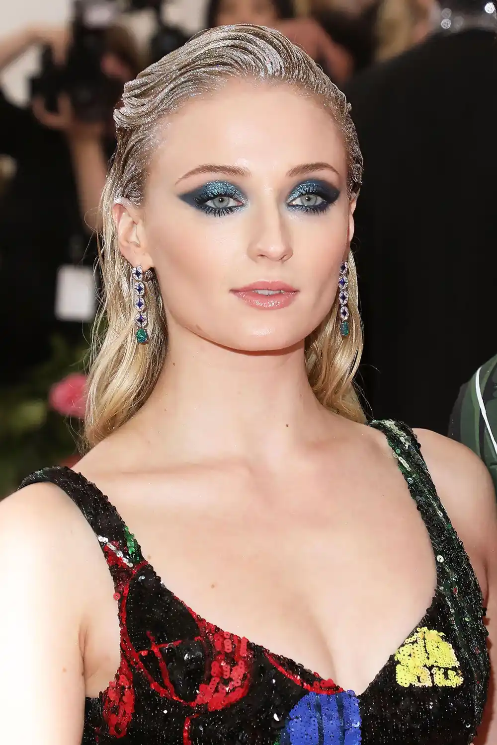 Sophie Turner Met Gala 2019 Hair