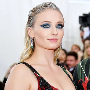 Sophie Turner Met Gala 2019 Hair