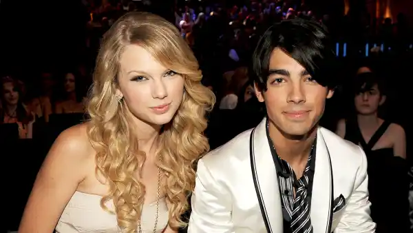 Taylor-Swift-Regrets-Joe-Jonas-Blast-Split
