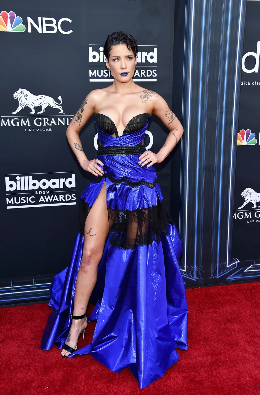 Halsey billboard awards 2019