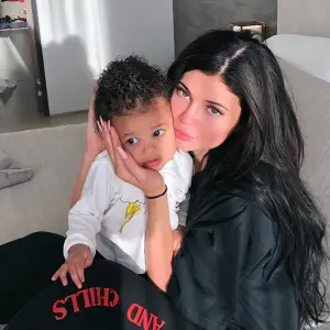 Kylie Jenner Gives Sweet Update on Stormi’s Diet: See What Food They Both Love!