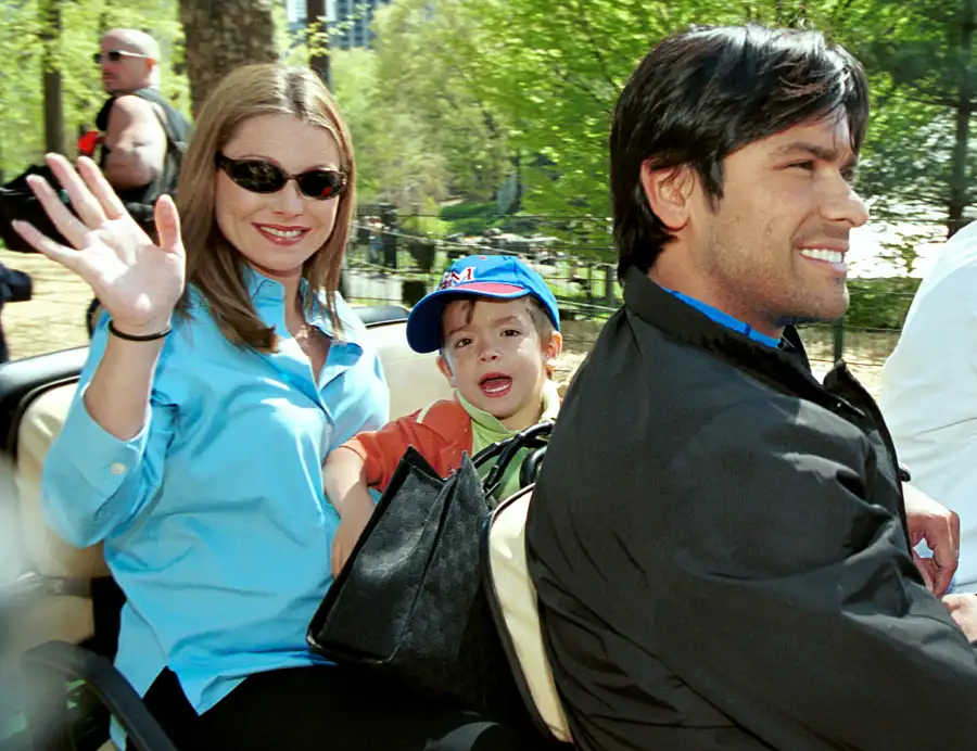 4-Kelly-Ripa-and-Mark-Consuelos-Michael