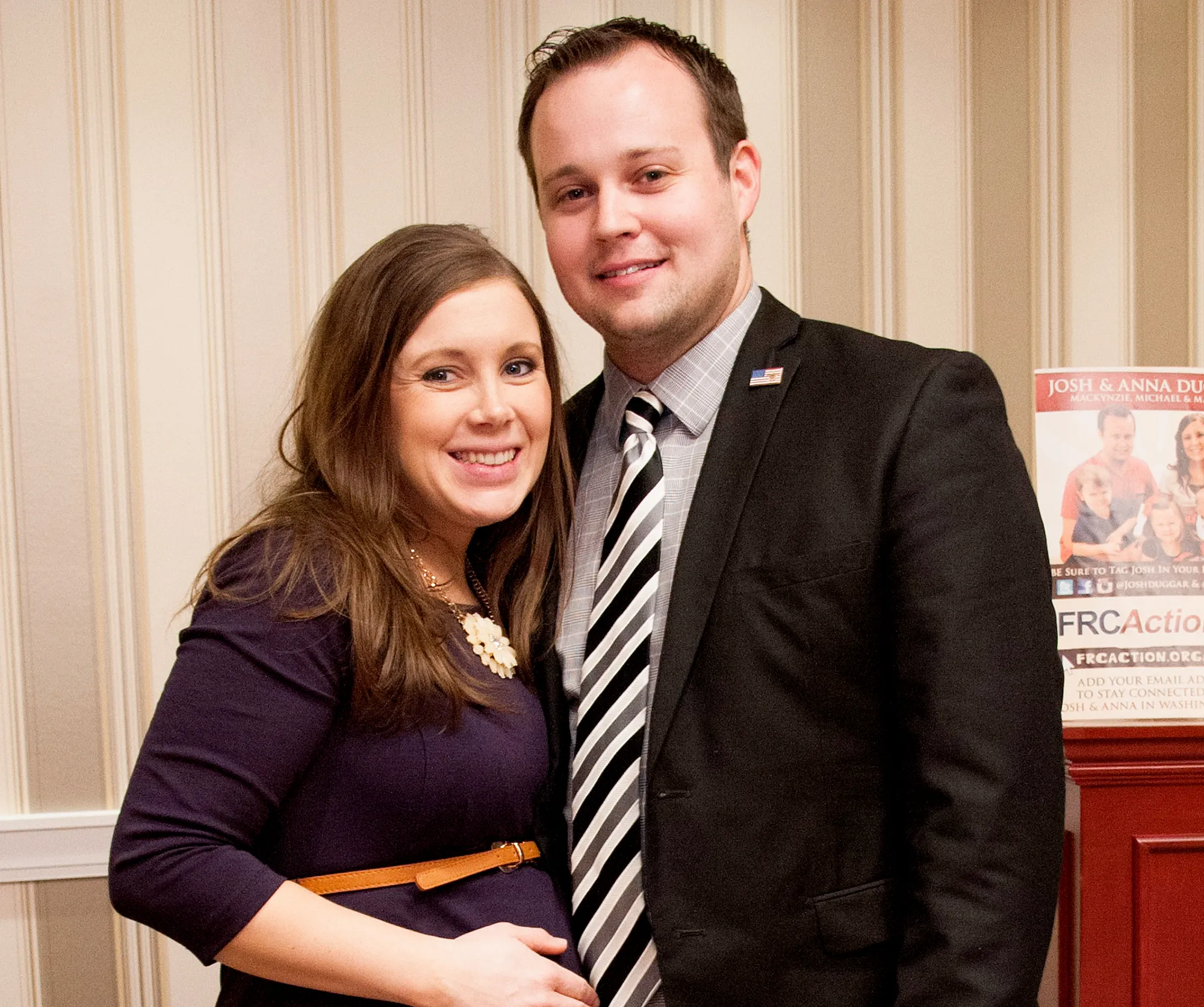 Anna-Duggar-Josh-Duggar-expecting-baby-girl