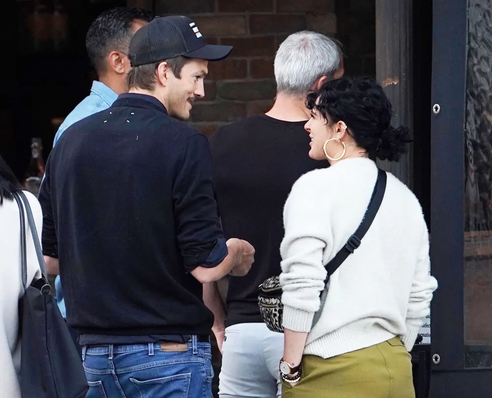 Ashton Kutcher Hangs Out With Former Stepdaughter Rumer Willis