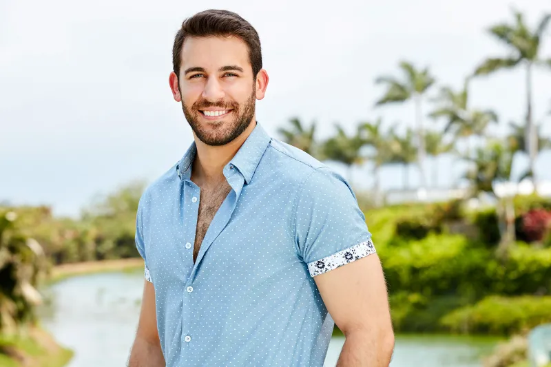 Bachelor in Paradise Cast Derek Peth