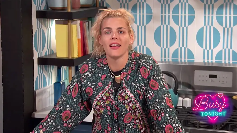 Busy Philipps Michelle Williams Friendship