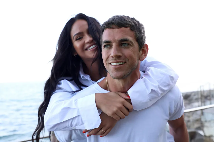 Cassie Expecting First Child With Boyfriend Alex Fine baby Water Beach