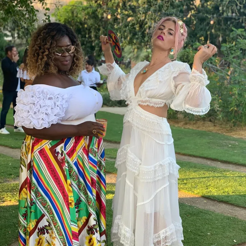 Elizabeth Banks, Colin Hanks, More Jet Off to Cabo for Busy Philipps' 40th Birthday-05