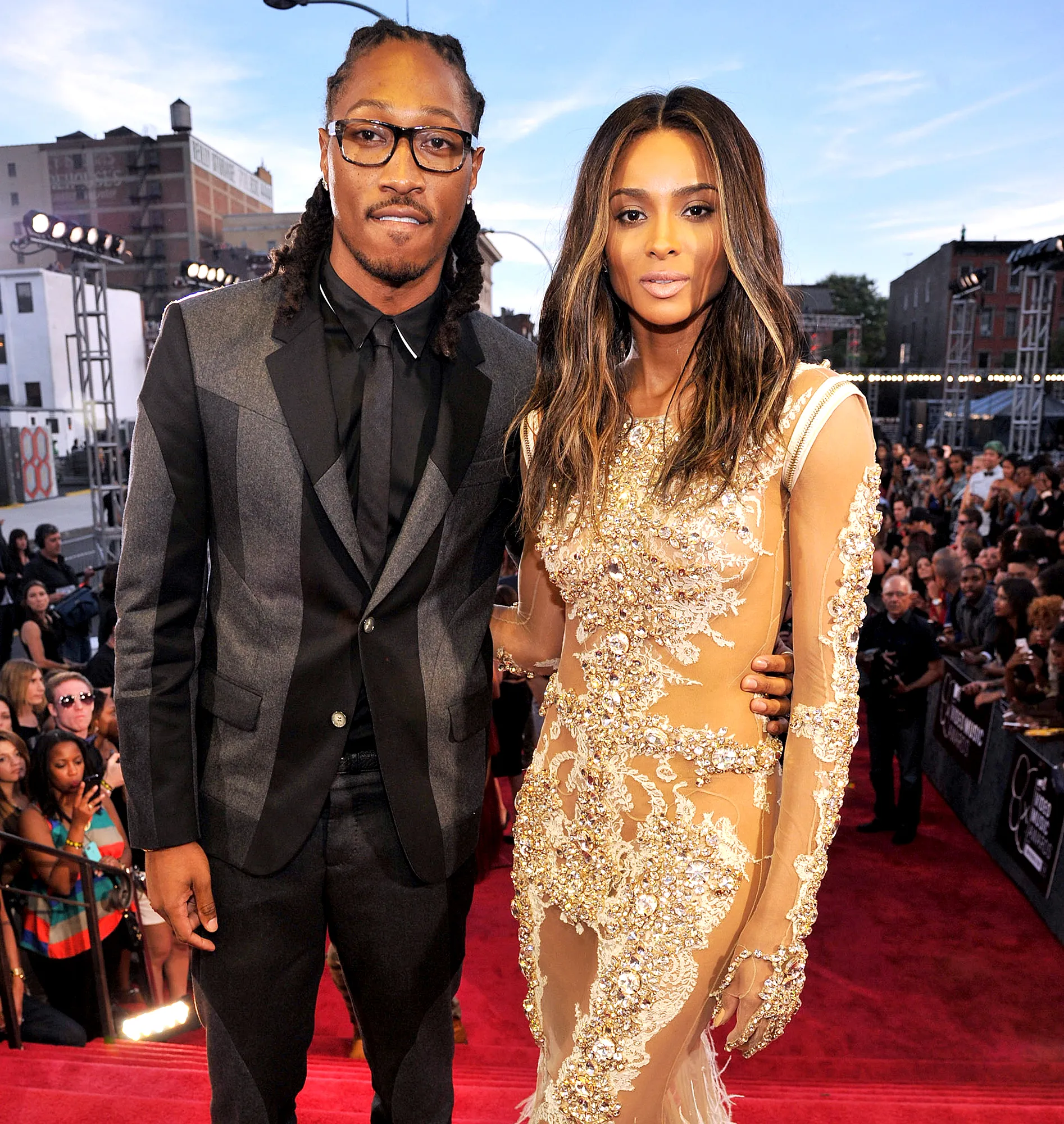 Future-and-Ciara-split