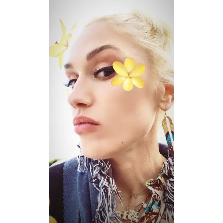 Gwen-Stefani-Celebrates-BF-Blake-Shelton's-Birthday