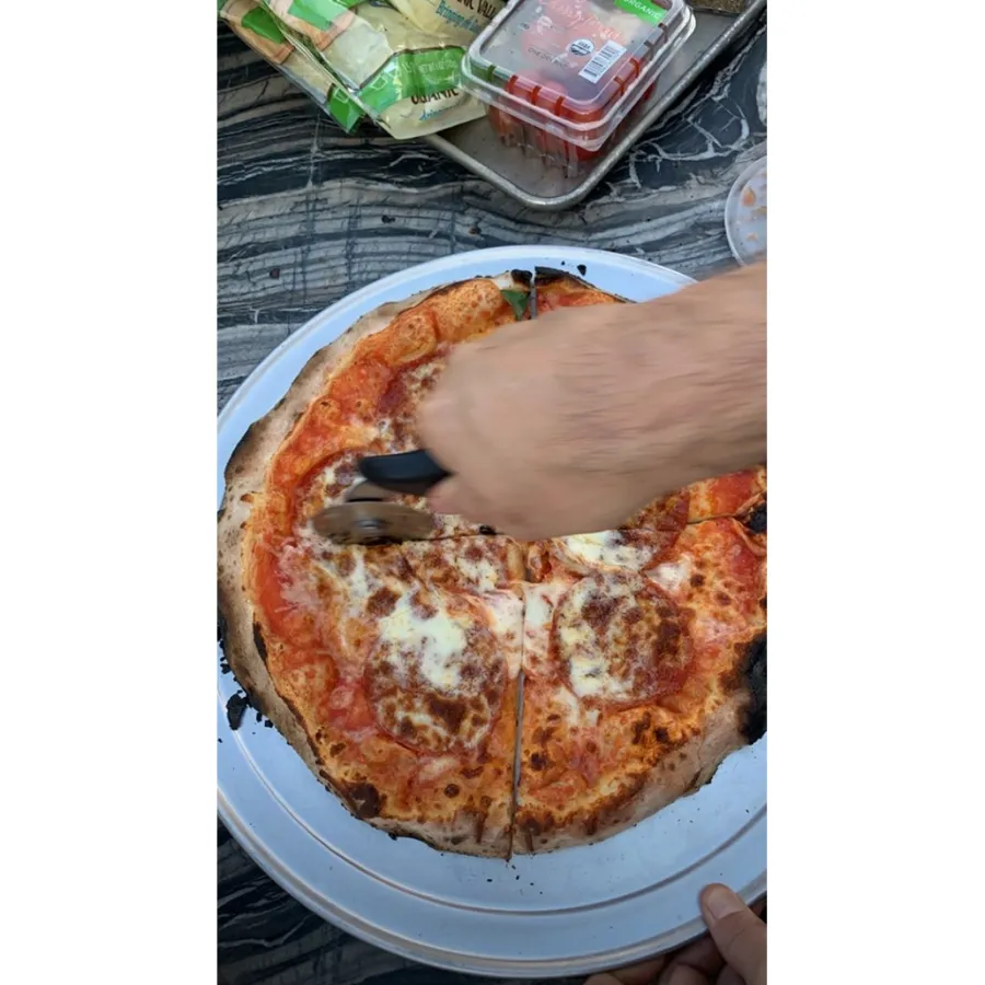 Gwen-Stefani-Celebrates-BF-Blake-Shelton's-Birthday