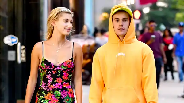 Hailey-Baldwin-Justin-Bieber-rock