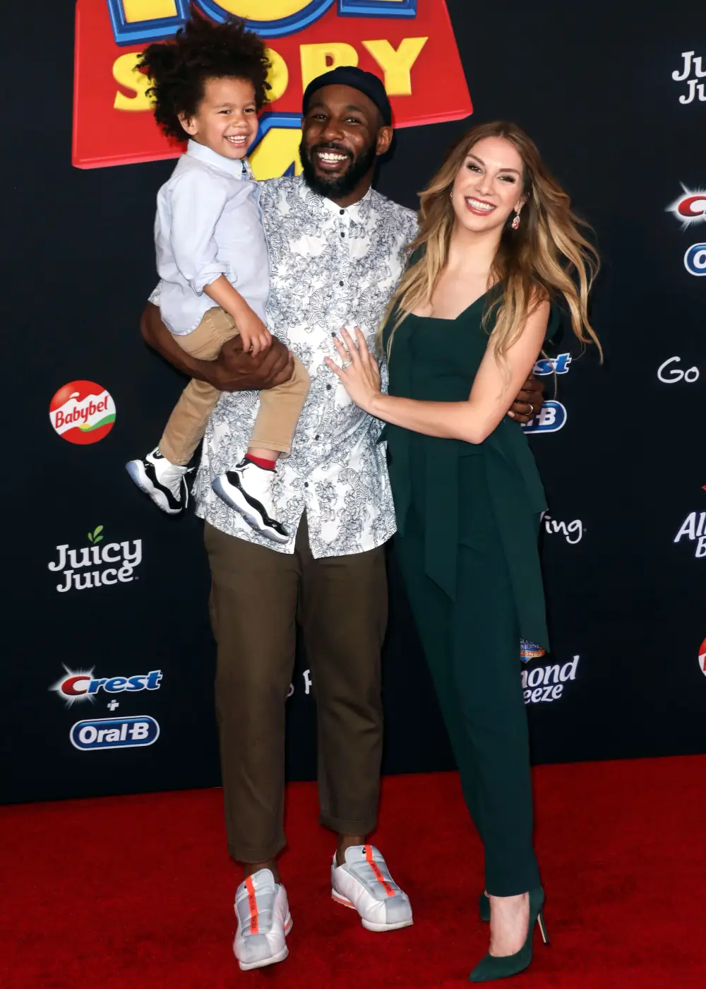 How Stephen &lsquo;tWitch&rsquo; Boss Is Doting On Pregnant Wife Allison Holker Ahead of Baby No. 3 &lsquo;Hand and Foot&rsquo;-2