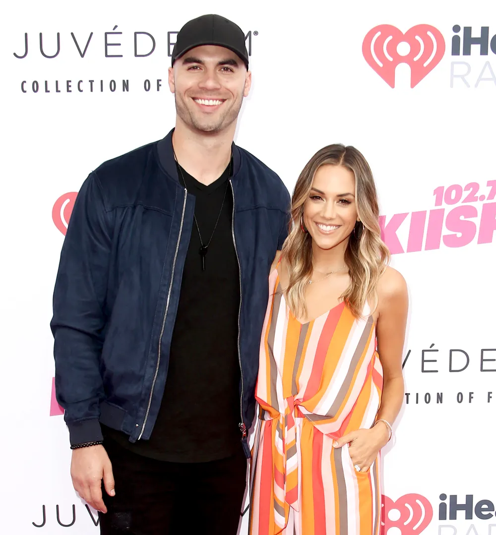 Jana-Kramer,-Mike-Caussin-sleep-in-seperate-beds