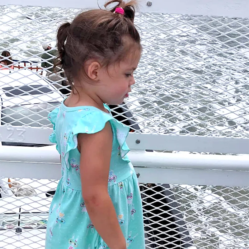 Jenelle Evans Mom Takes Ensley Jace Aquarium