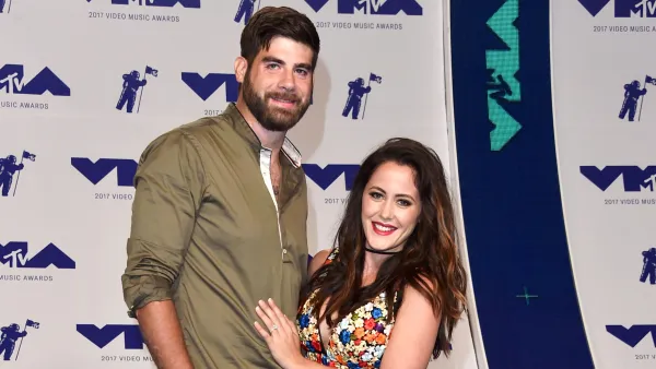 Jenelle Evans Posts Pic of David Eason and Their 'Chickens' Following Custody Battle Drama MTV Video Music Awards