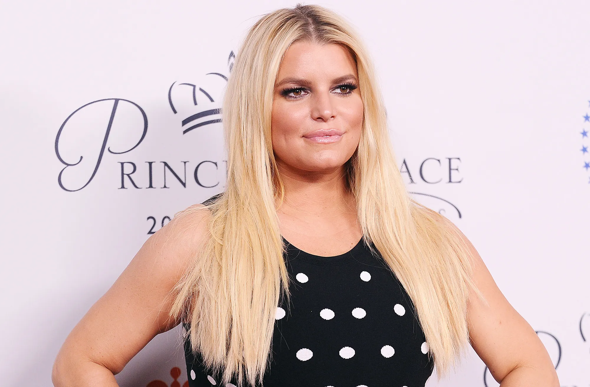 Jessica Simpson Postpartum Ankles After Swollen Pregnancy Feet