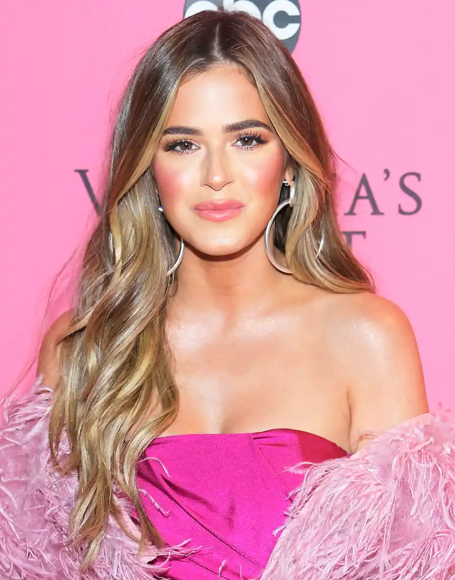 JoJo Fletcher Bachelor Nation Reacts Raven Gates Adam Gottschalk Engagement