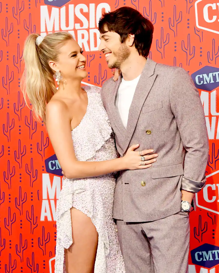 Kelsea-Ballerini-and-Morgan-Evans-CMT-Awards-2019