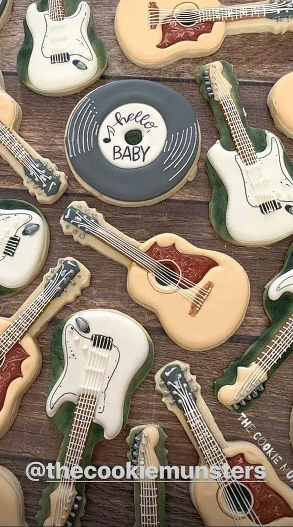 Krysten-Ritter-baby-shower