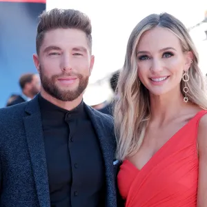 Lauren Bushnell Chris Lane Engagement Bachelor Nation Reacts