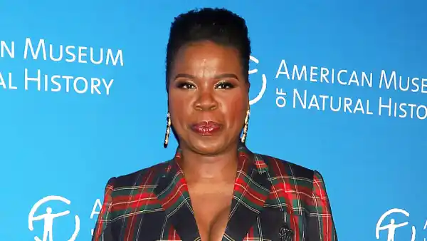 Leslie Jones Sephora Slam