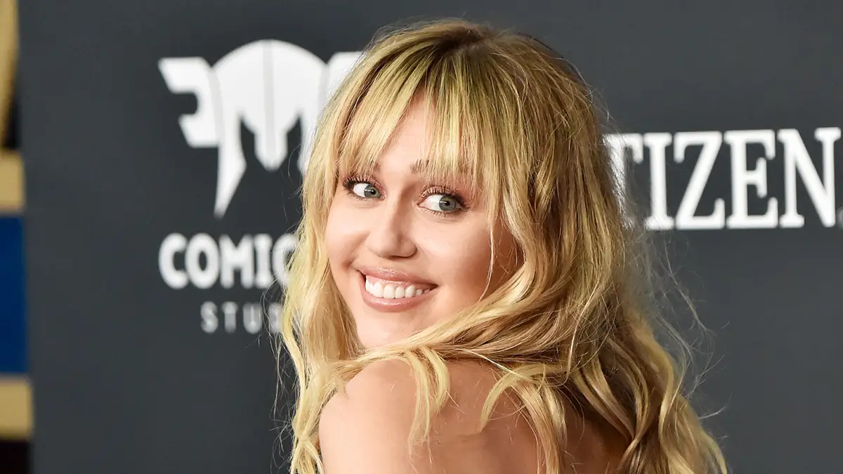 Miley Cyrus Marc Jacobs Hoodie