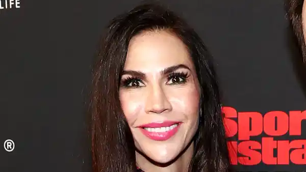 Nicole Lacob to Beyhive I Am a Happlily Married Woman