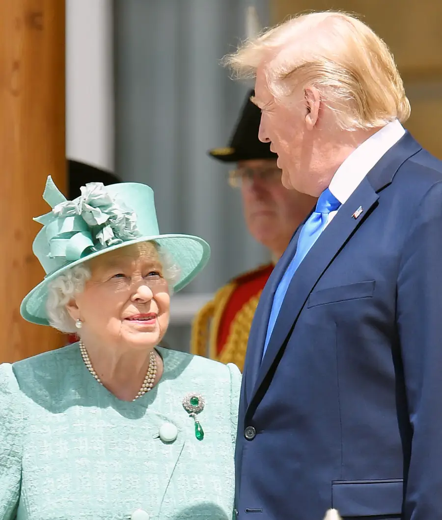 Queen Elizabeth Brooch Bright Outfit Trump