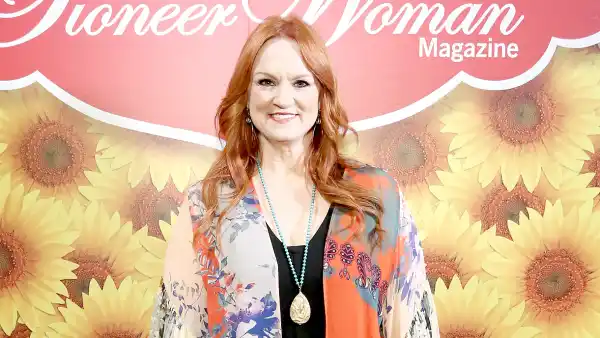 Ree-Drummond-chocolate-cake-recipe