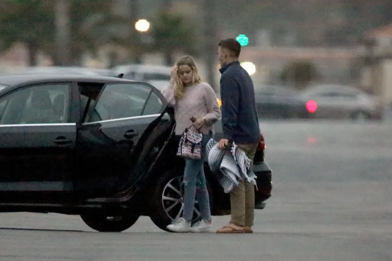 Reese Witherspoon’s Daughter Ava Phillippe, 19, Spotted Kissing New Man on Beach