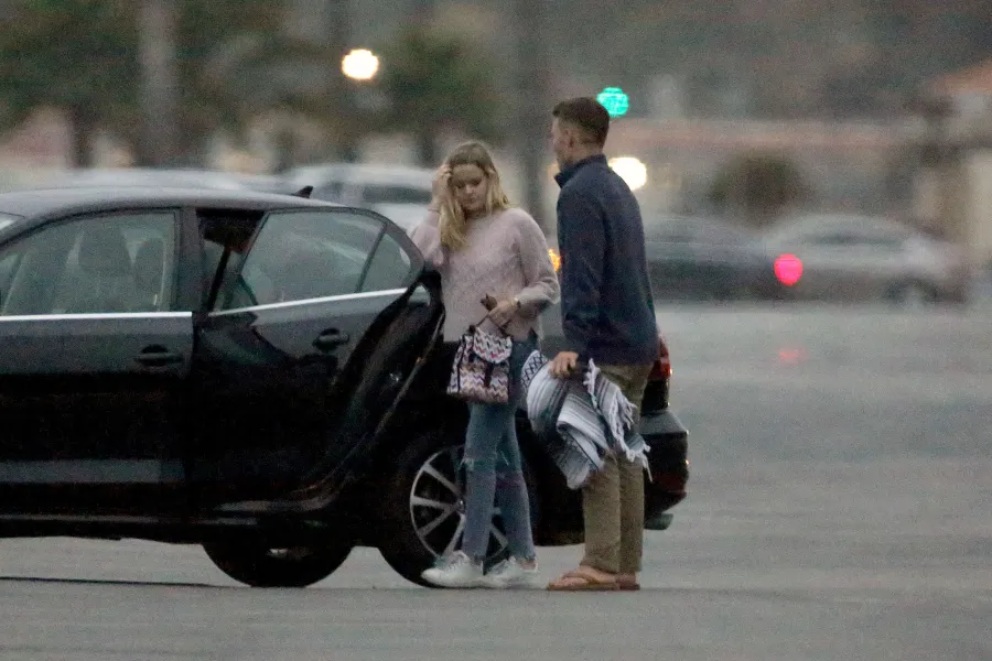 Reese Witherspoon’s Daughter Ava Phillippe, 19, Spotted Kissing New Man on Beach