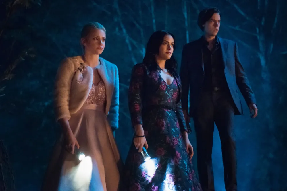 Lili Reinhart, Camila Mendes and Cole Sprouse Riverdale Episode