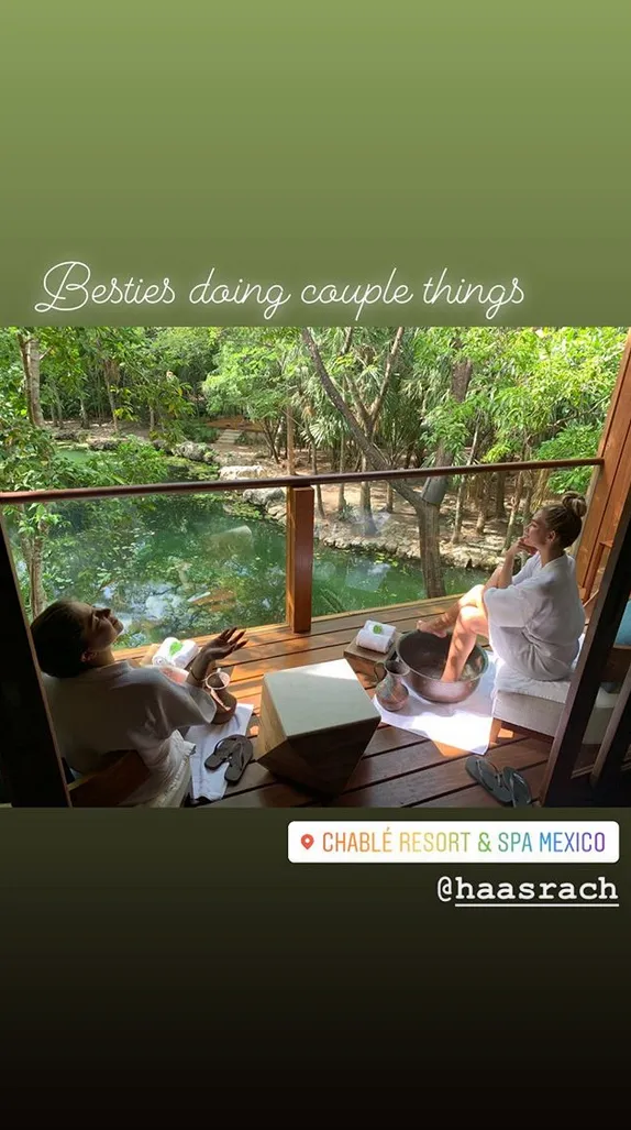 Shayna-Taylor-Girls&rsquo;-Trip-Ex-Ryan-Seacrest-With-New-Woman