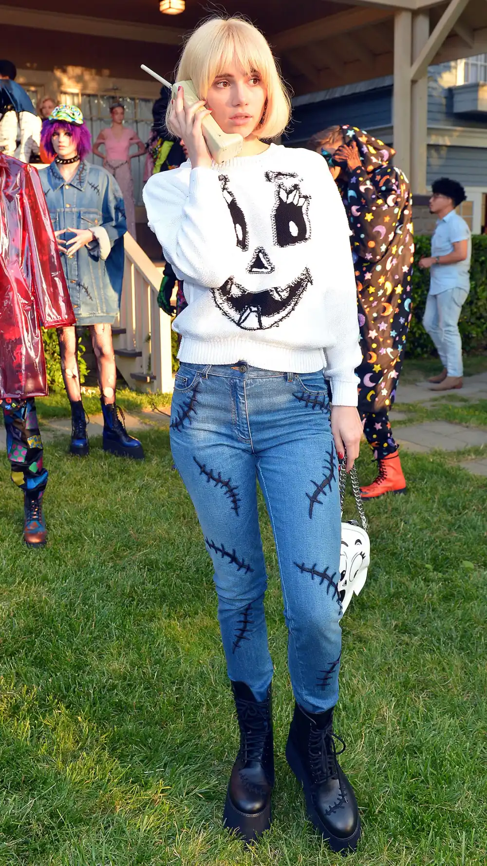 Suki Waterhouse Moschino Happy and In Love With Robert Pattinson