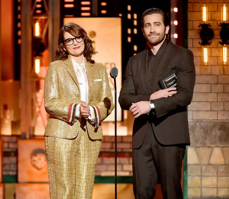Tina-Fey-and-Jake-Gyllenhaal-fiance-tony-awards-2019
