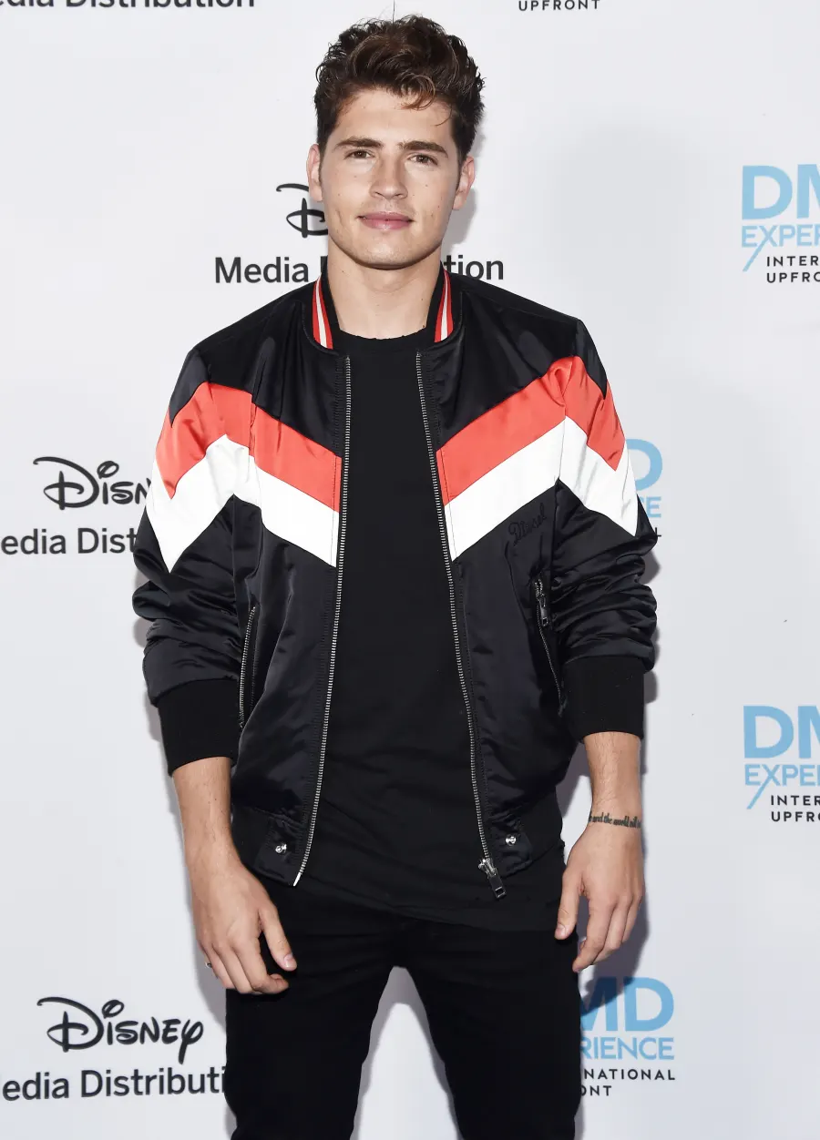 Gregg Sulkin Adam Sandler, Charles Esten and More Celebrities React to ‘Jessie’ Star Cameron Boyce’s Death