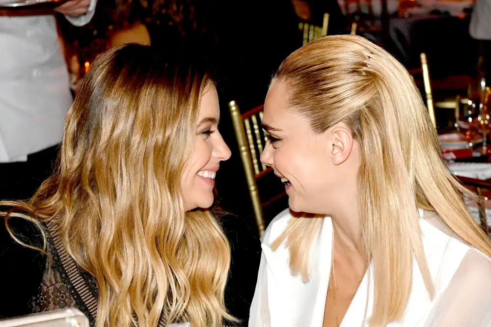 Ashley-Benson-and-Cara-Delevingne-in-love