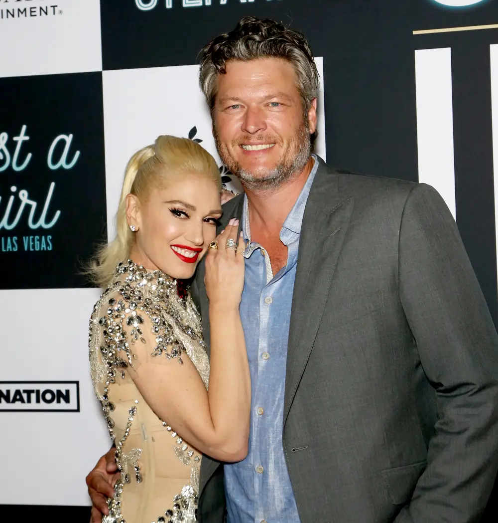 Blake-Shelton-Kisses-Gwen-Stefani's-dad-for-Birthday-2