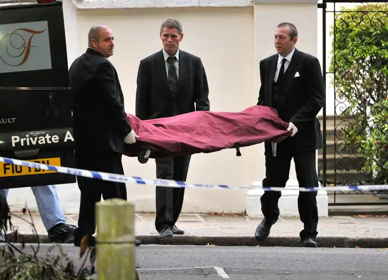 Body Removed Amy Winehouse Gallery