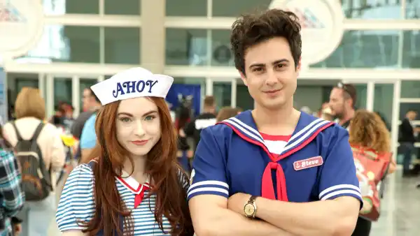 Comic Con Cos Play Stranger Things