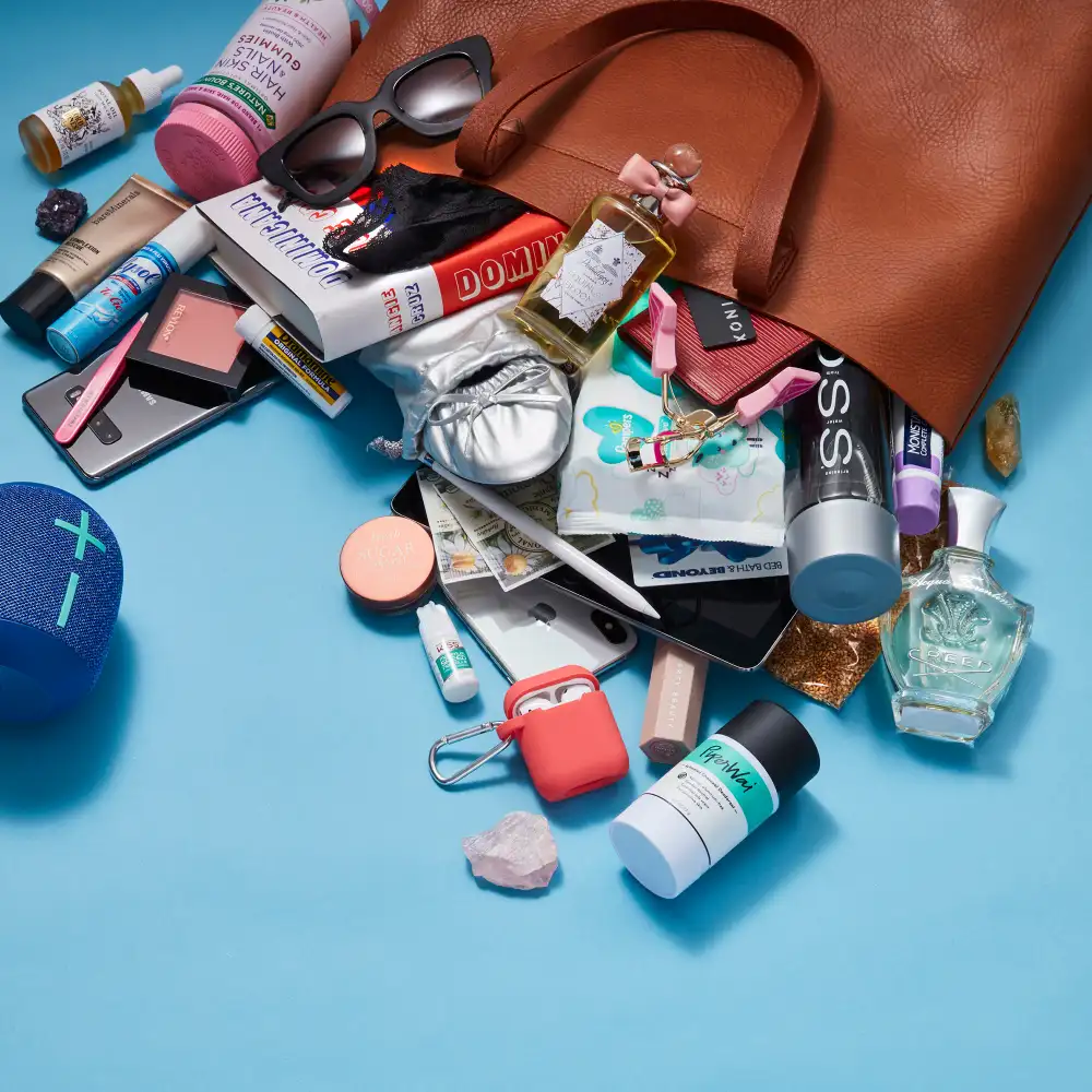 Dascha Polanco: What's in My Bag